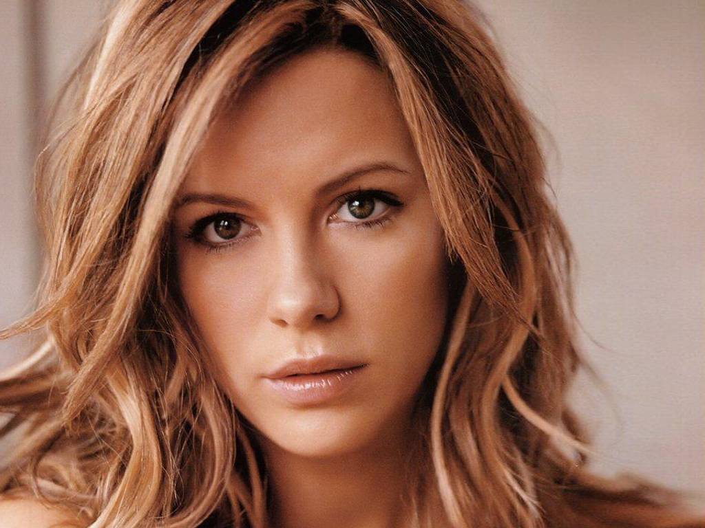 Kate Beckinsale Pictures 14