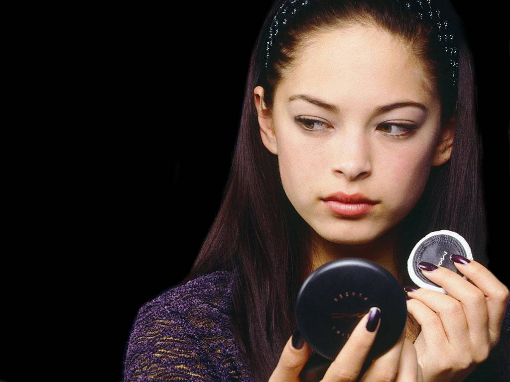 Kristin Kreuk